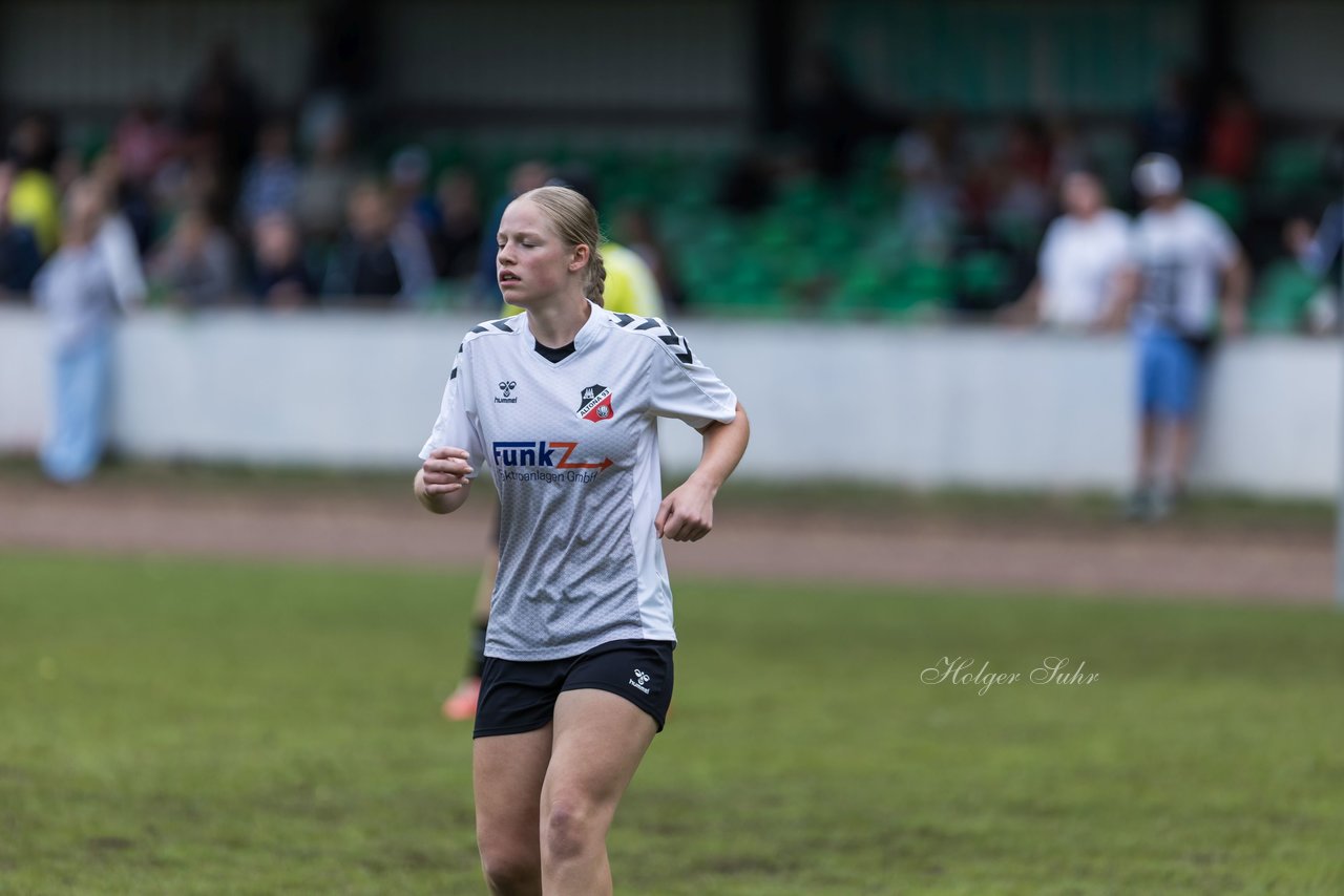 Bild 382 - Loewinnen Cup
